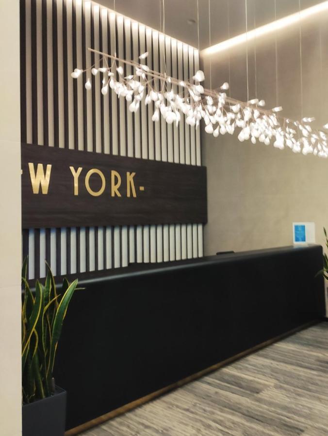 Petrovdom 9-102 In Best Apartment In Rc New York Concept House キエフ エクステリア 写真