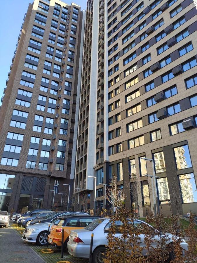 Petrovdom 9-102 In Best Apartment In Rc New York Concept House キエフ エクステリア 写真